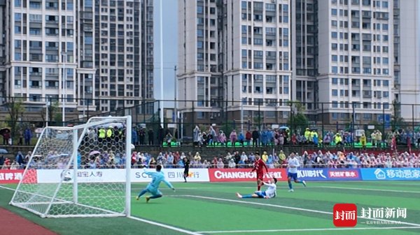 优配速至 落后3球后绝地反击 “川超”内江队顽强追分虽败犹荣